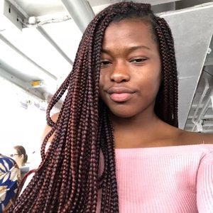 Meet your Posher, Candace